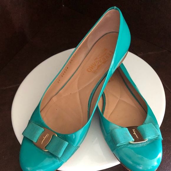 Salvatore Ferragamo flats - Picture 5 of 7